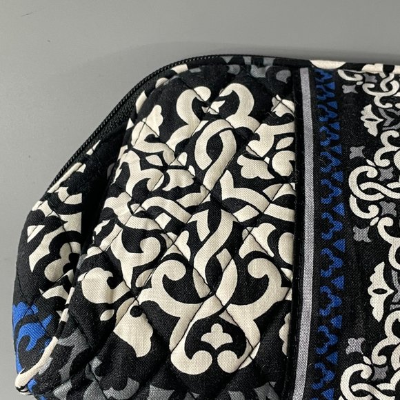 A Bundle of Two (2) Vera Bradley New Items with Tags - Picture 6 of 8